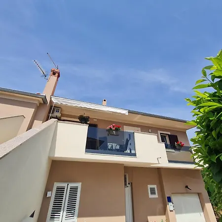 Davor2 Cosy Near Center, Beach, Parking Apartman Zadar