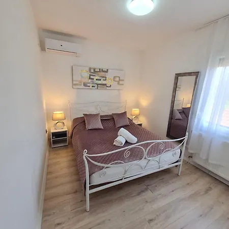 Davor2 Cosy Near Center, Beach, Parking Apartman Zadar